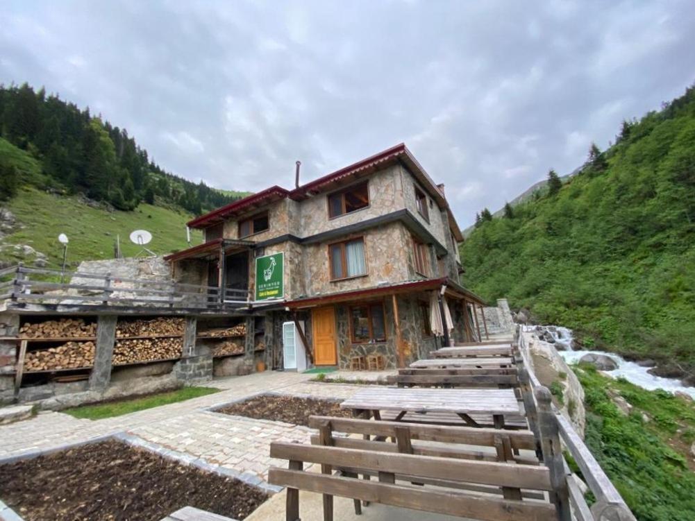 Serinyer Dag Evi Ayder Yaylasi Bagian luar foto